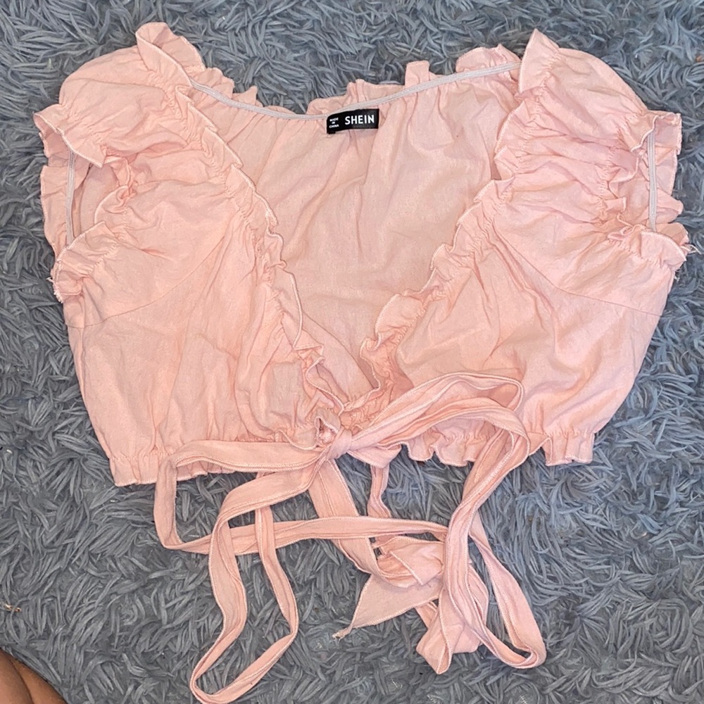 Light pink cropped blouse